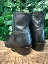 Afbeelding in Gallery-weergave laden, geweldig mooie boots/laars van Sendra maat 46