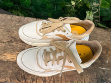 Afbeelding in Gallery-weergave laden, zo goed als nieuw sneakers van Xsensible maat 38 (wijdte G)