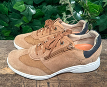 Afbeelding in Gallery-weergave laden, zo goed als nieuw sneakers van Xsensible maat 43 (wijdte HX)