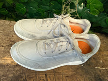 Afbeelding in Gallery-weergave laden, Nieuwe sneakers van Xsensible maat 43 (wijdte H)