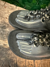 Afbeelding in Gallery-weergave laden, bijna Nieuwe slippers van Fitflop maat 38