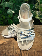 Afbeelding in Gallery-weergave laden, Nieuwe sandalen van xsensible maat 37