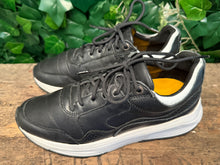 Afbeelding in Gallery-weergave laden, bijna Nieuwe sneakers van Xsensible maat 40 (wijdte GX)