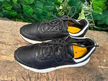 Afbeelding in Gallery-weergave laden, bijna Nieuwe sneakers van Xsensible maat 40 (wijdte GX)
