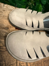 Afbeelding in Gallery-weergave laden, gewoon Nieuwe schoenen van Loints of holland maat 42