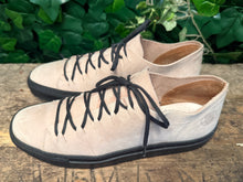 Afbeelding in Gallery-weergave laden, gewoon Nieuwe veterschoenen van Loints of holland maat 42
