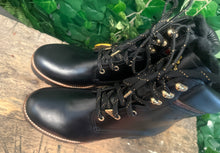 Afbeelding in Gallery-weergave laden, Nieuwe prachtige boots van Panama Jack maat 42