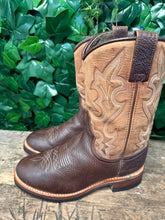 Afbeelding in Gallery-weergave laden, gewoon Nieuwe stoere laarsjes van Sendra maat 41