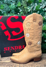 Afbeelding in Gallery-weergave laden, geweldig mooie flower laarzen van Sendra maat 41