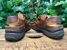 Afbeelding in Gallery-weergave laden, zo goed als nieuw mooie sandalen van wolky maat 42