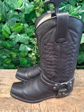 Afbeelding in Gallery-weergave laden, super stoere bijna Nieuwe biker boots van Sendra maat 42