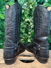 Afbeelding in Gallery-weergave laden, super stoere bijna Nieuwe biker boots van Sendra maat 42