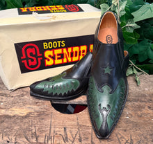 Afbeelding in Gallery-weergave laden, prachtige vintage instappers van Sendra maat 42