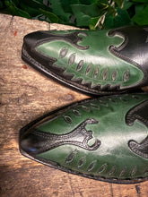 Afbeelding in Gallery-weergave laden, prachtige vintage instappers van Sendra maat 42