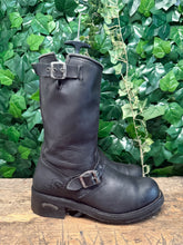 Afbeelding in Gallery-weergave laden, Bijna Nieuwe Biker Boots van Sendra maat 42