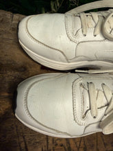 Afbeelding in Gallery-weergave laden, zo goed als nieuw sneakers van Xsensible maat 39 (wijdte GX)