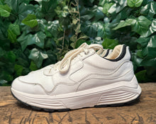 Afbeelding in Gallery-weergave laden, zo goed als nieuw sneakers van Xsensible maat 39 (wijdte GX)