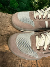 Afbeelding in Gallery-weergave laden, zo goed als nieuw sneakers van Xsensible maat 43 (wijdte H)