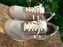 Afbeelding in Gallery-weergave laden, zo goed als nieuw sneakers van Xsensible maat 43 (wijdte H)