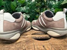 Afbeelding in Gallery-weergave laden, zo goed als nieuw sneakers van Xsensible maat 43 (wijdte H)