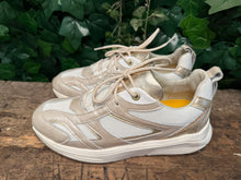 Afbeelding in Gallery-weergave laden, bijna Nieuwe sneakers van Xsensible maat 42 (wijdte G)
