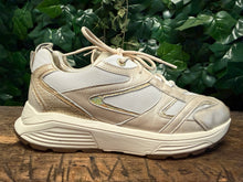 Afbeelding in Gallery-weergave laden, bijna Nieuwe sneakers van Xsensible maat 42 (wijdte G)