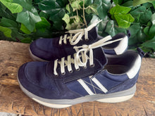 Afbeelding in Gallery-weergave laden, zo goed als nieuw sneakers van Xsensible maat 45 (wijdte HX)