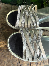 Afbeelding in Gallery-weergave laden, bijna Nieuwe sandalen van Xsensible maat 42 (wijdte H)