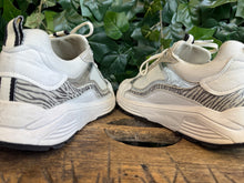Afbeelding in Gallery-weergave laden, bijna Nieuwe sneakers van Xsensible maat 41 (wijdte G)