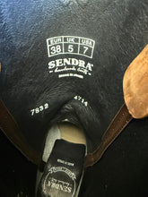 Afbeelding in Gallery-weergave laden, prachtige Nieuwe laarzen van Sendra maat 38