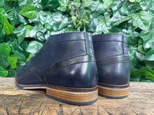 Afbeelding in Gallery-weergave laden, Nieuwe leren veterschoen van Australian maat 45