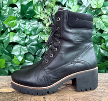 Afbeelding in Gallery-weergave laden, zo goed als nieuw boots van Panama Jack maat 39