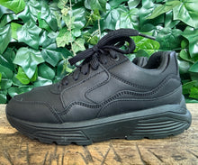 Afbeelding in Gallery-weergave laden, bijna Nieuwe sneakers van Xsensible maat 37 (wijdte G)