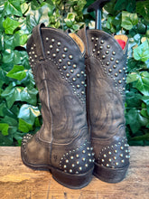 Afbeelding in Gallery-weergave laden, zo goed als nieuw prachtige boots van Frye maat 43