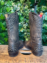 Afbeelding in Gallery-weergave laden, zo goed als nieuw prachtige boots van Frye maat 43