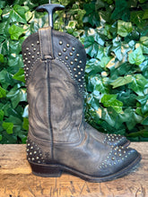 Afbeelding in Gallery-weergave laden, zo goed als nieuw prachtige boots van Frye maat 43