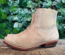 Afbeelding in Gallery-weergave laden, Bijna Nieuwe laars van Sendra maat 43