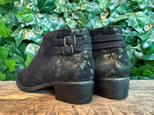 Afbeelding in Gallery-weergave laden, gewoon Nieuwe boots/laarsje van Durea maat 42(wijdte K)