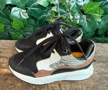 Afbeelding in Gallery-weergave laden, zo goed als nieuw sneakers van Xsensible maat 36 (wijdte GX)