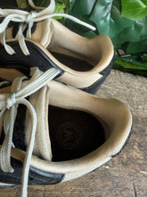 Afbeelding in Gallery-weergave laden, Nieuwe sneakers van Woden maat 40