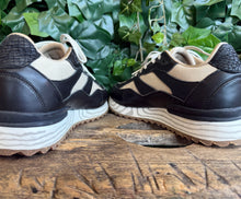 Afbeelding in Gallery-weergave laden, Nieuwe sneakers van Woden maat 40