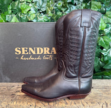 Afbeelding in Gallery-weergave laden, prachtige vintage laarzen van Sendra maat 38