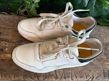 Afbeelding in Gallery-weergave laden, zo goed als nieuw sneakers van Xsensible maat 40 (wijdte GX)