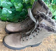 Afbeelding in Gallery-weergave laden, Nieuwe warme boots van Panama Jack maat 40