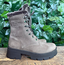 Afbeelding in Gallery-weergave laden, Nieuwe warme boots van Panama Jack maat 40