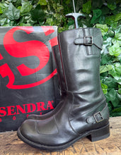 Afbeelding in Gallery-weergave laden, Nieuwe stoere laarzen van sendra maat 41