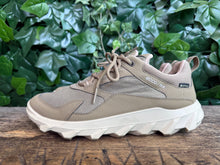 Afbeelding in Gallery-weergave laden, Nieuwe sneakers van Ecco maat 38