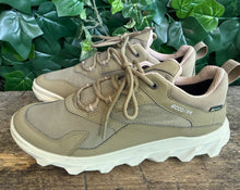 Afbeelding in Gallery-weergave laden, Nieuwe sneakers van Ecco maat 38