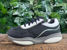 Afbeelding in Gallery-weergave laden, zo goed als nieuw sneakers Xsensible maat 40,5 (wijdte H)
