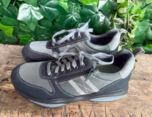 Afbeelding in Gallery-weergave laden, Nieuwe sneakers van Xsensible maat 40.5 (wijdte H)